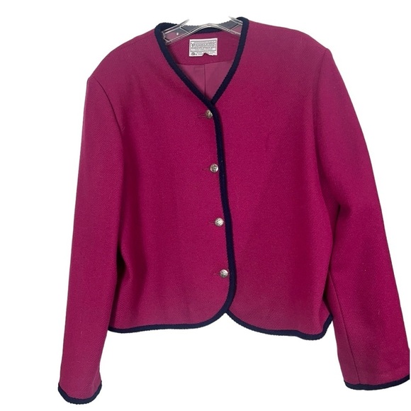 Pendleton Jackets & Blazers - Vintage Pendleton 100% Virgin Wool Blazer. Size 14 GUC